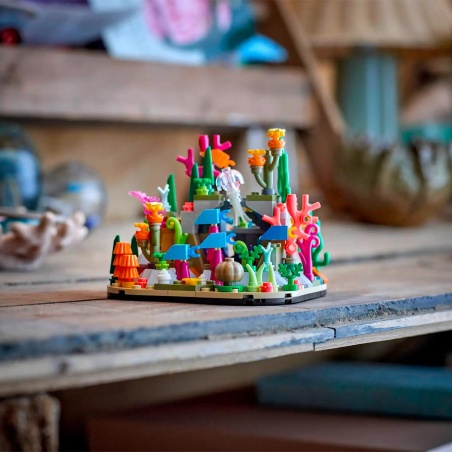 Coral Reef Diorama - LEGO® Exclusive 40783