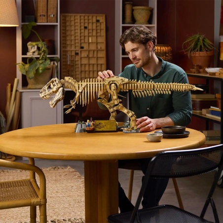 Dinosaur Fossils: Tyrannosaurus Rex - LEGO® Jurassic World 76968