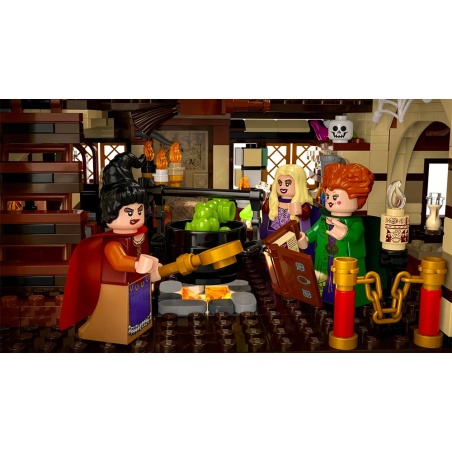 Disney Hocus Pocus: The Sanderson Sisters' Cottage - LEGO® Ideas 21341