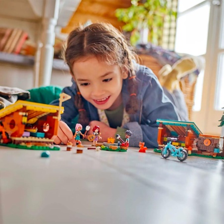 Adventure Camp Cozy Cabins - LEGO® Friends 42624