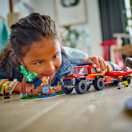4x4 Fire truck with Rescue Boat - LEGO® City 60412