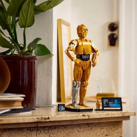 C-3PO™ - LEGO® Star Wars 75398