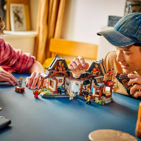 Four Weapons Blacksmith - LEGO® Ninjago 71858