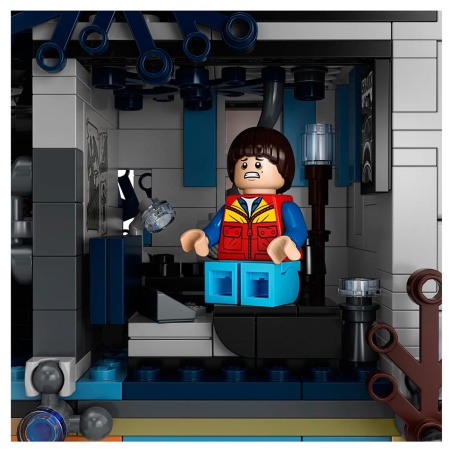 The Upside Down - LEGO® Stranger Things 75810